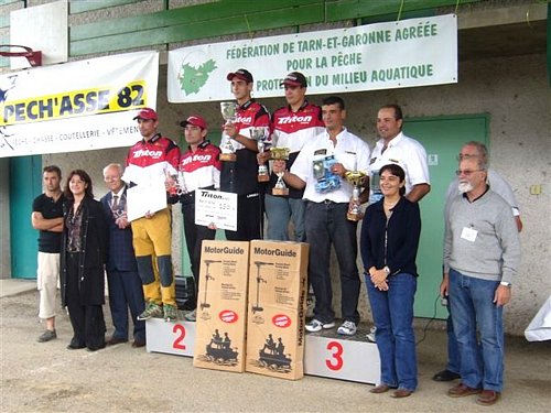 tn_podium-st-nicolas.JPG - 58048 Bytes