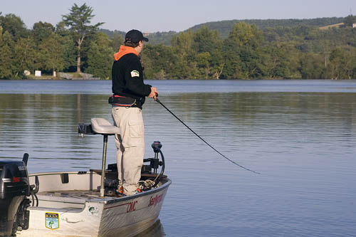 avec un joli bass pris au spinnerbait